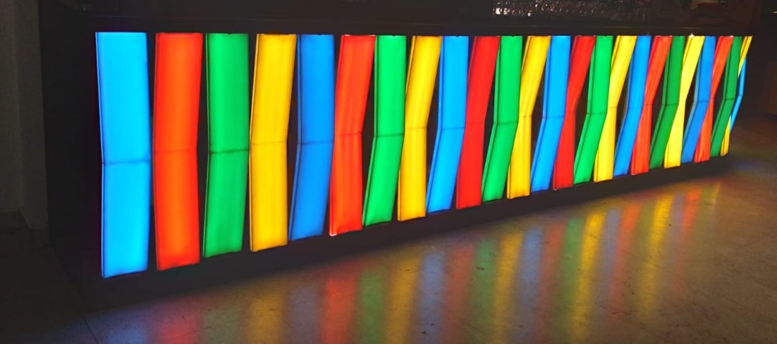 BAHU — Retail Signage